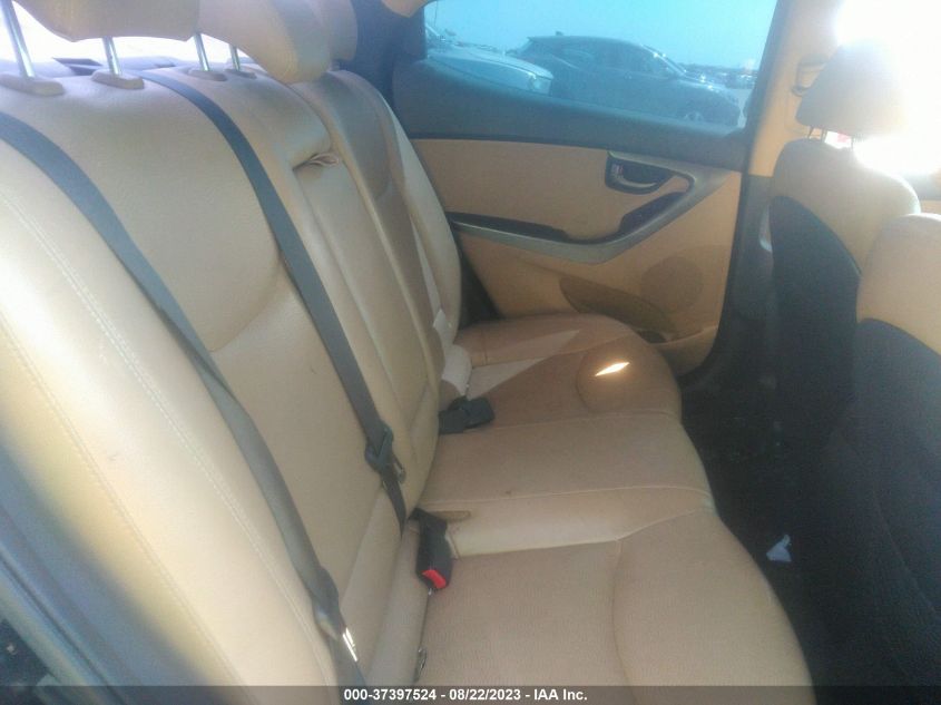 Photo 7 VIN: KMHDH4AE0CU356677 - HYUNDAI ELANTRA 