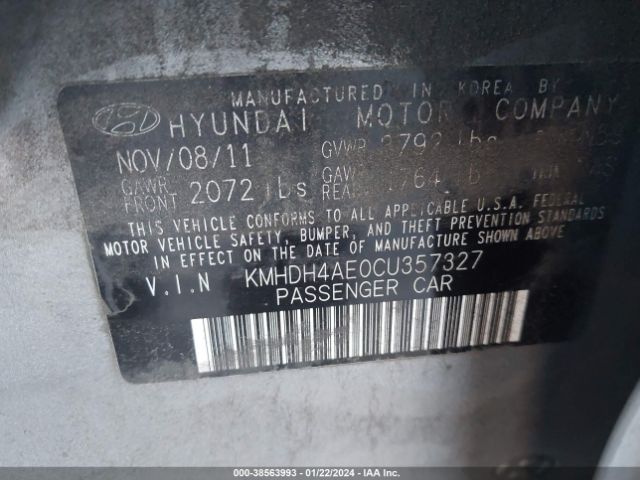 Photo 8 VIN: KMHDH4AE0CU357327 - HYUNDAI ELANTRA 