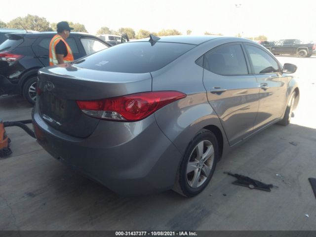 Photo 3 VIN: KMHDH4AE0CU365721 - HYUNDAI ELANTRA 