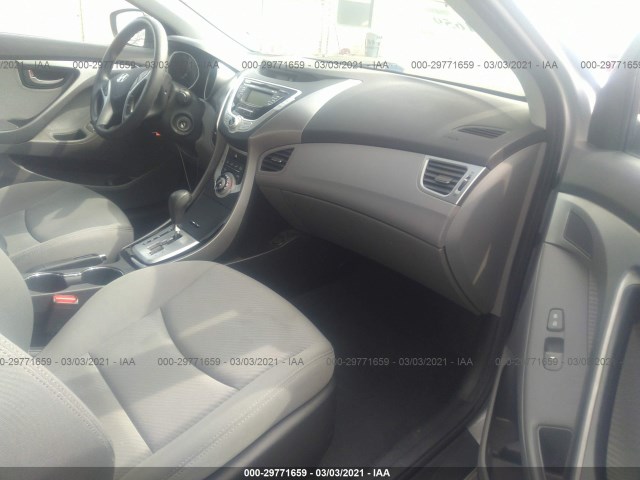 Photo 4 VIN: KMHDH4AE0CU376914 - HYUNDAI ELANTRA 