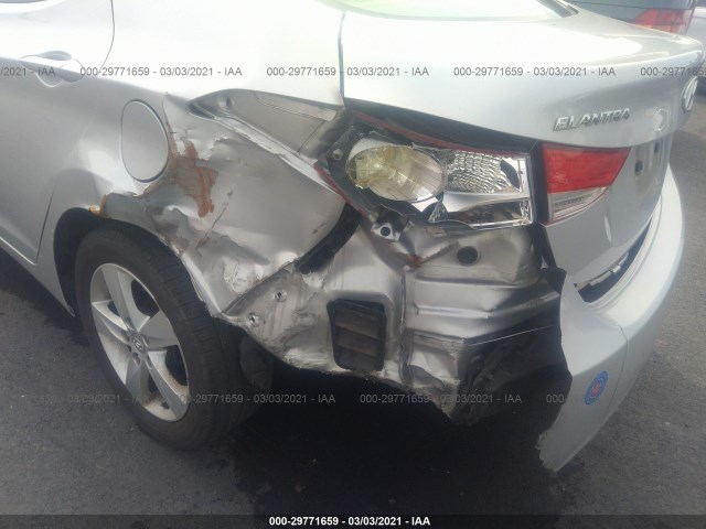 Photo 5 VIN: KMHDH4AE0CU376914 - HYUNDAI ELANTRA 