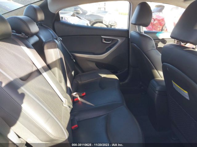 Photo 7 VIN: KMHDH4AE0CUC09956 - HYUNDAI ELANTRA 