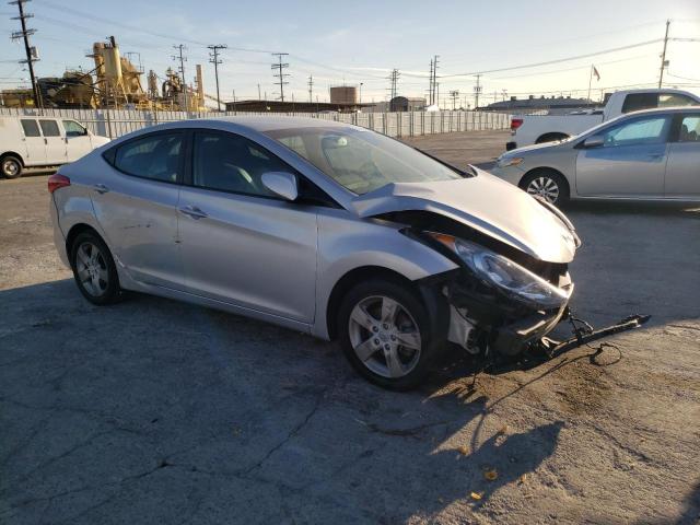 Photo 3 VIN: KMHDH4AE0DU017984 - HYUNDAI ELANTRA 