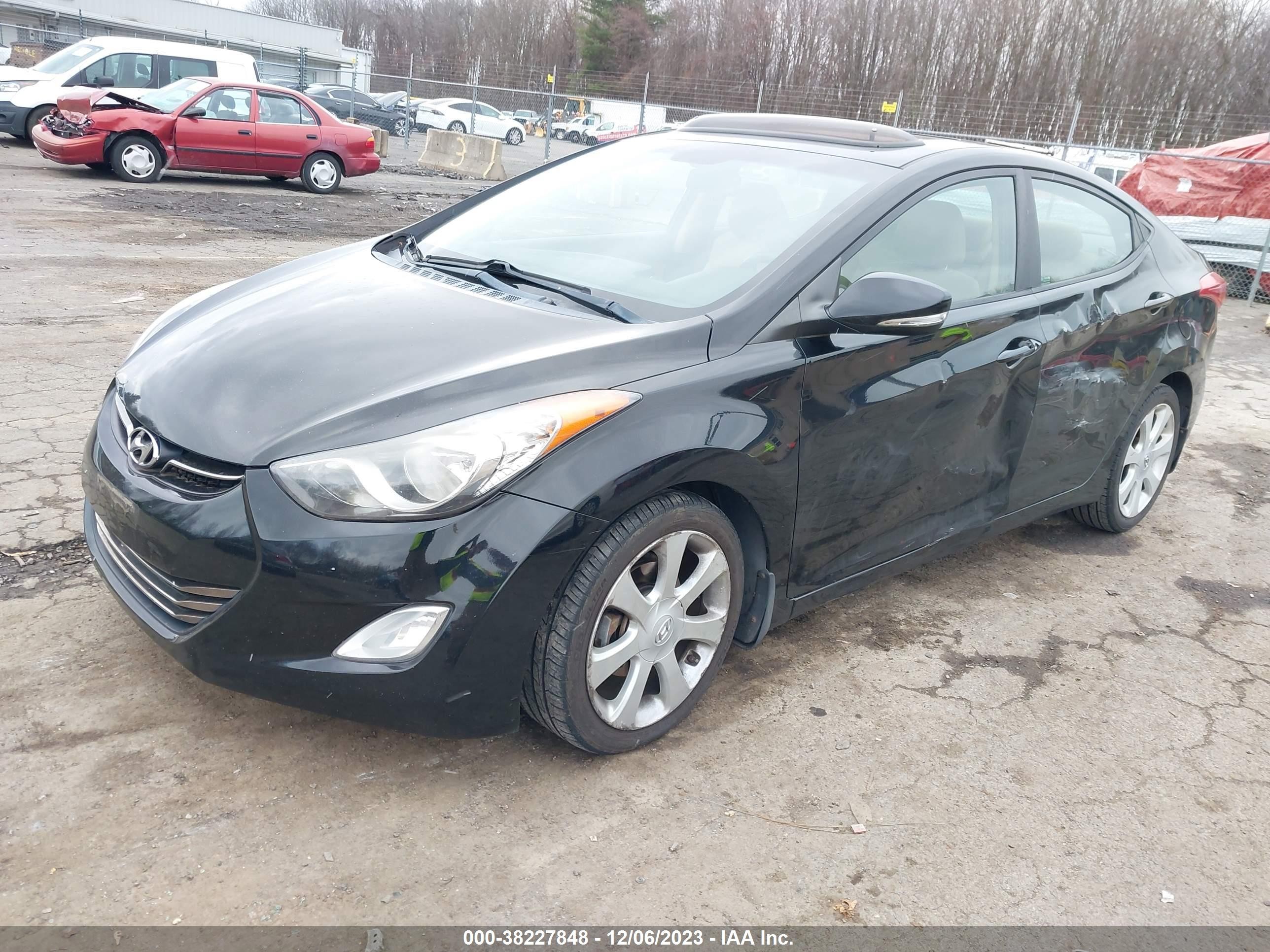 Photo 1 VIN: KMHDH4AE0DU569162 - HYUNDAI ELANTRA 