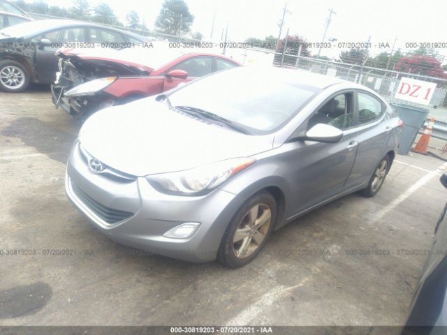 Photo 1 VIN: KMHDH4AE0DU577696 - HYUNDAI ELANTRA 