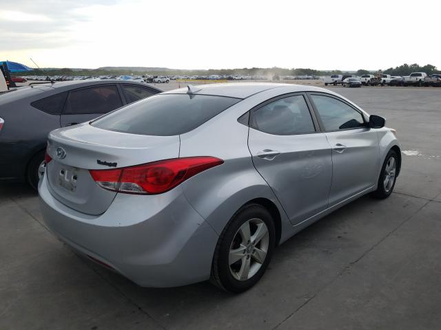 Photo 3 VIN: KMHDH4AE0DU587774 - HYUNDAI ELANTRA GL 