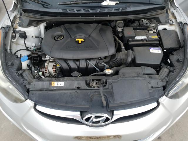 Photo 6 VIN: KMHDH4AE0DU587774 - HYUNDAI ELANTRA GL 