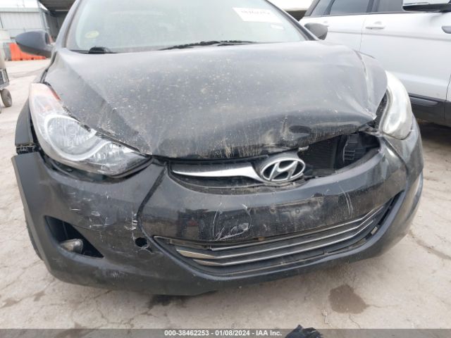 Photo 5 VIN: KMHDH4AE0DU666801 - HYUNDAI ELANTRA 