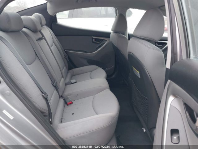 Photo 7 VIN: KMHDH4AE0DU669889 - HYUNDAI ELANTRA 