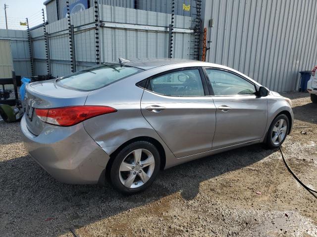 Photo 2 VIN: KMHDH4AE0DU714443 - HYUNDAI ELANTRA 