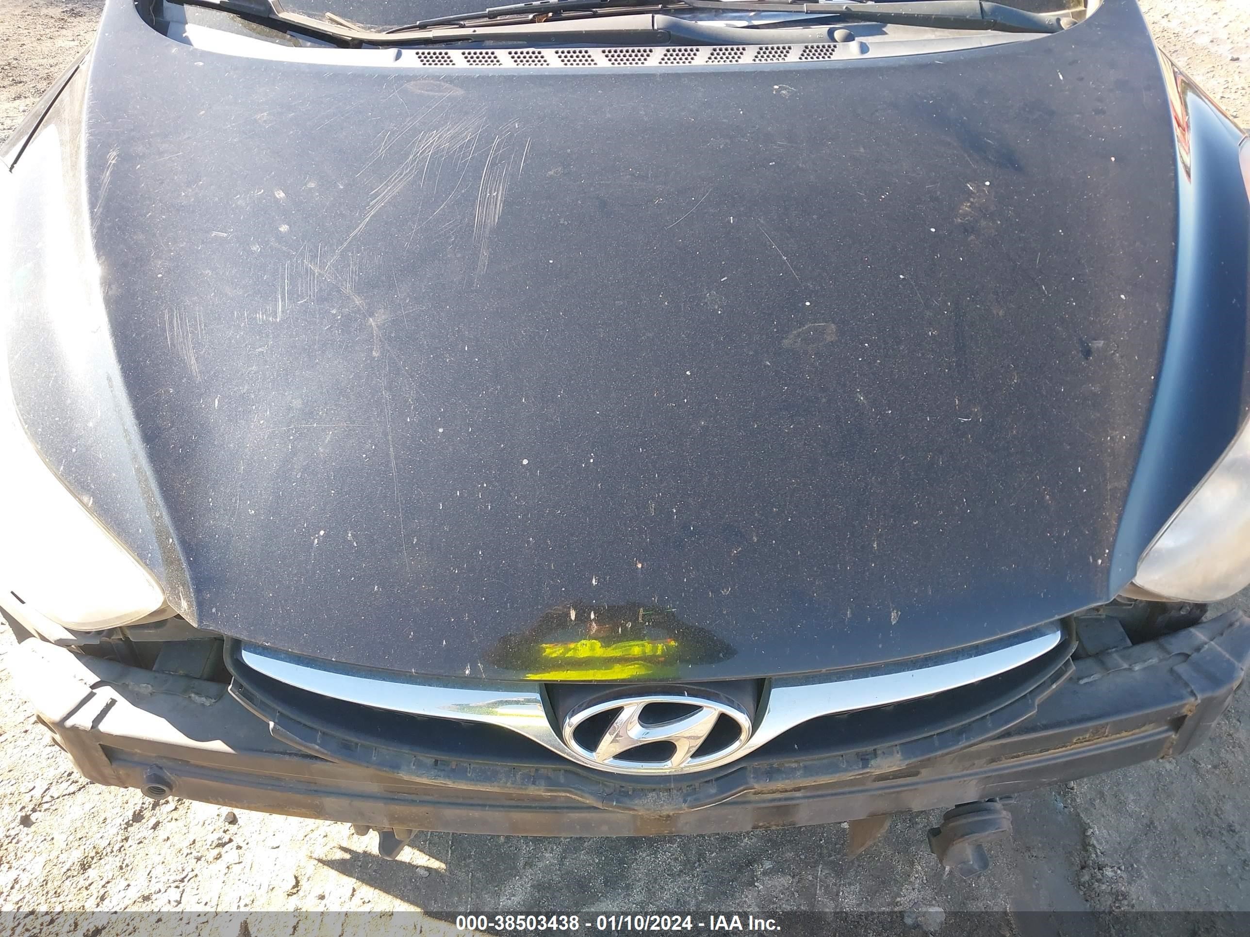 Photo 8 VIN: KMHDH4AE0DU716533 - HYUNDAI ELANTRA 