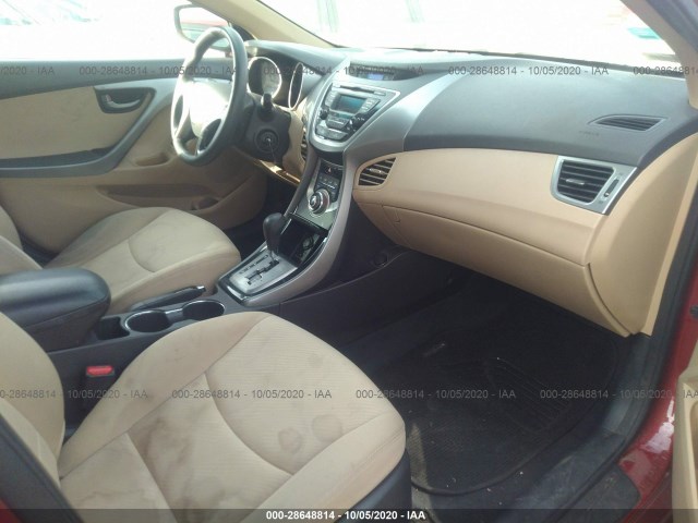 Photo 4 VIN: KMHDH4AE0DU725717 - HYUNDAI ELANTRA 