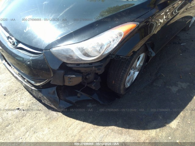 Photo 5 VIN: KMHDH4AE0DU740041 - HYUNDAI ELANTRA 