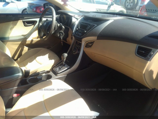 Photo 4 VIN: KMHDH4AE0DU757387 - HYUNDAI ELANTRA 