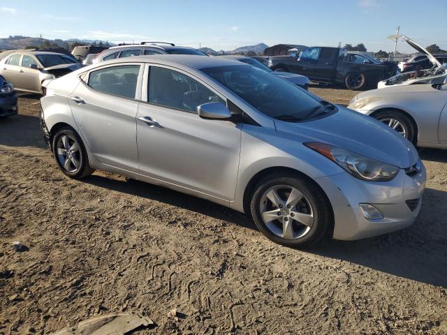 Photo 3 VIN: KMHDH4AE0DU804093 - HYUNDAI ELANTRA GL 