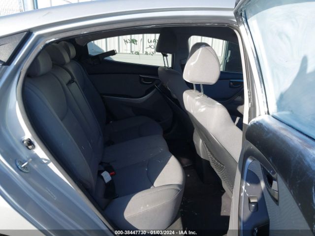 Photo 7 VIN: KMHDH4AE0DU805728 - HYUNDAI ELANTRA 