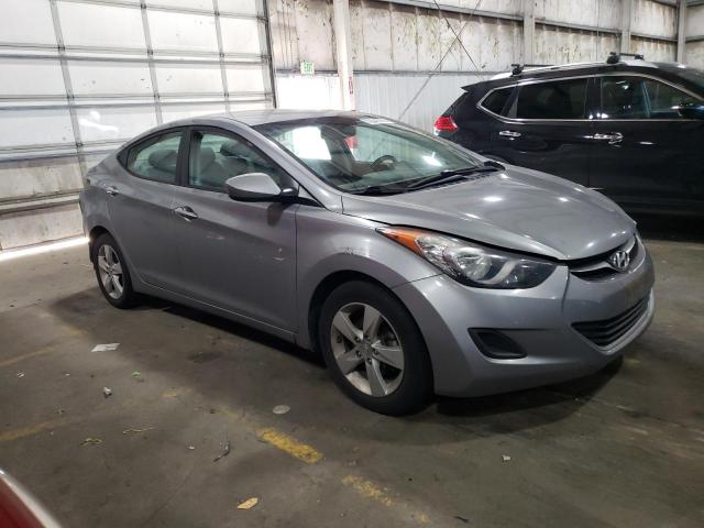 Photo 3 VIN: KMHDH4AE0DU833593 - HYUNDAI ELANTRA 