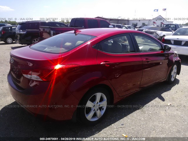 Photo 3 VIN: KMHDH4AE0DU952146 - HYUNDAI ELANTRA 