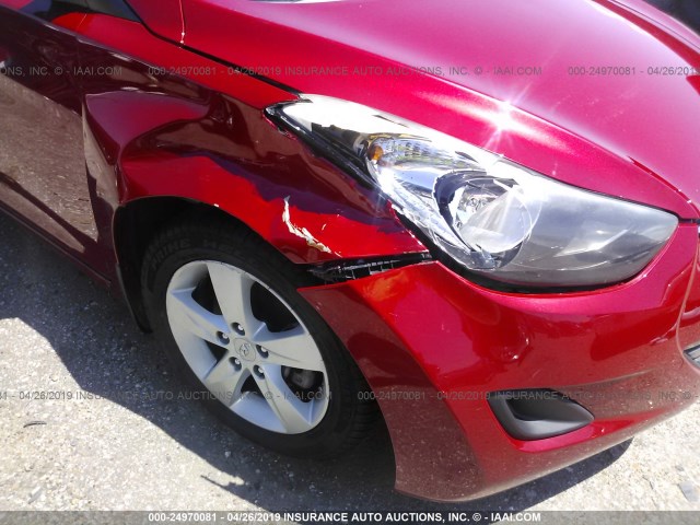 Photo 5 VIN: KMHDH4AE0DU952146 - HYUNDAI ELANTRA 