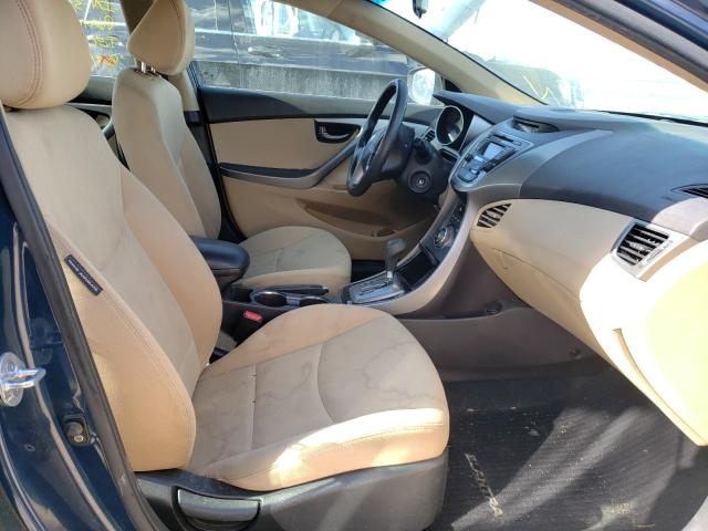 Photo 4 VIN: KMHDH4AE0DU980822 - HYUNDAI ELANTRA GL 