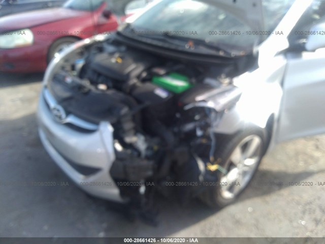 Photo 5 VIN: KMHDH4AE0DU989570 - HYUNDAI ELANTRA 