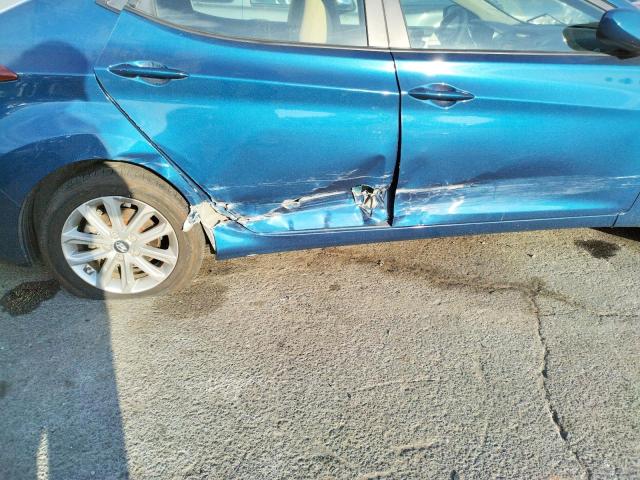 Photo 8 VIN: KMHDH4AE0EU052980 - HYUNDAI ELANTRA SE 