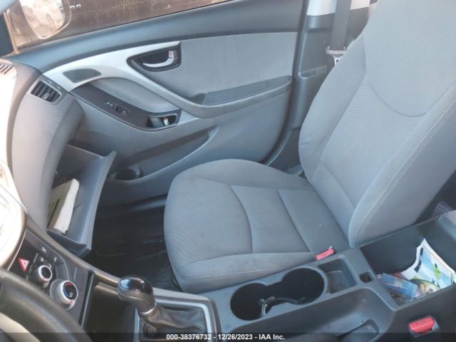 Photo 9 VIN: KMHDH4AE0EU150634 - HYUNDAI ELANTRA 