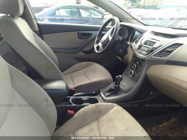 Photo 4 VIN: KMHDH4AE0EU163075 - HYUNDAI ELANTRA 