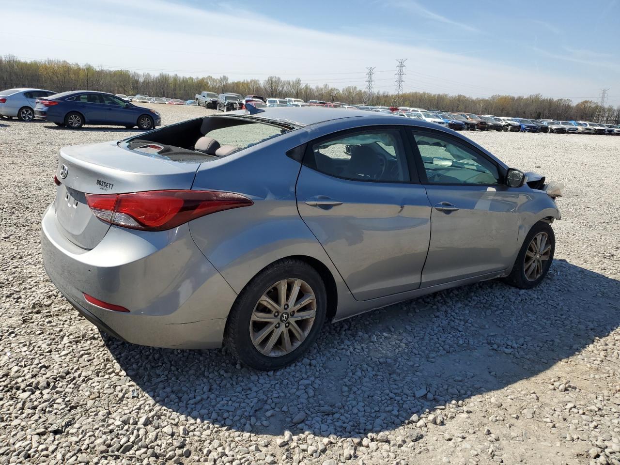 Photo 3 VIN: KMHDH4AE0EU165604 - HYUNDAI ELANTRA 