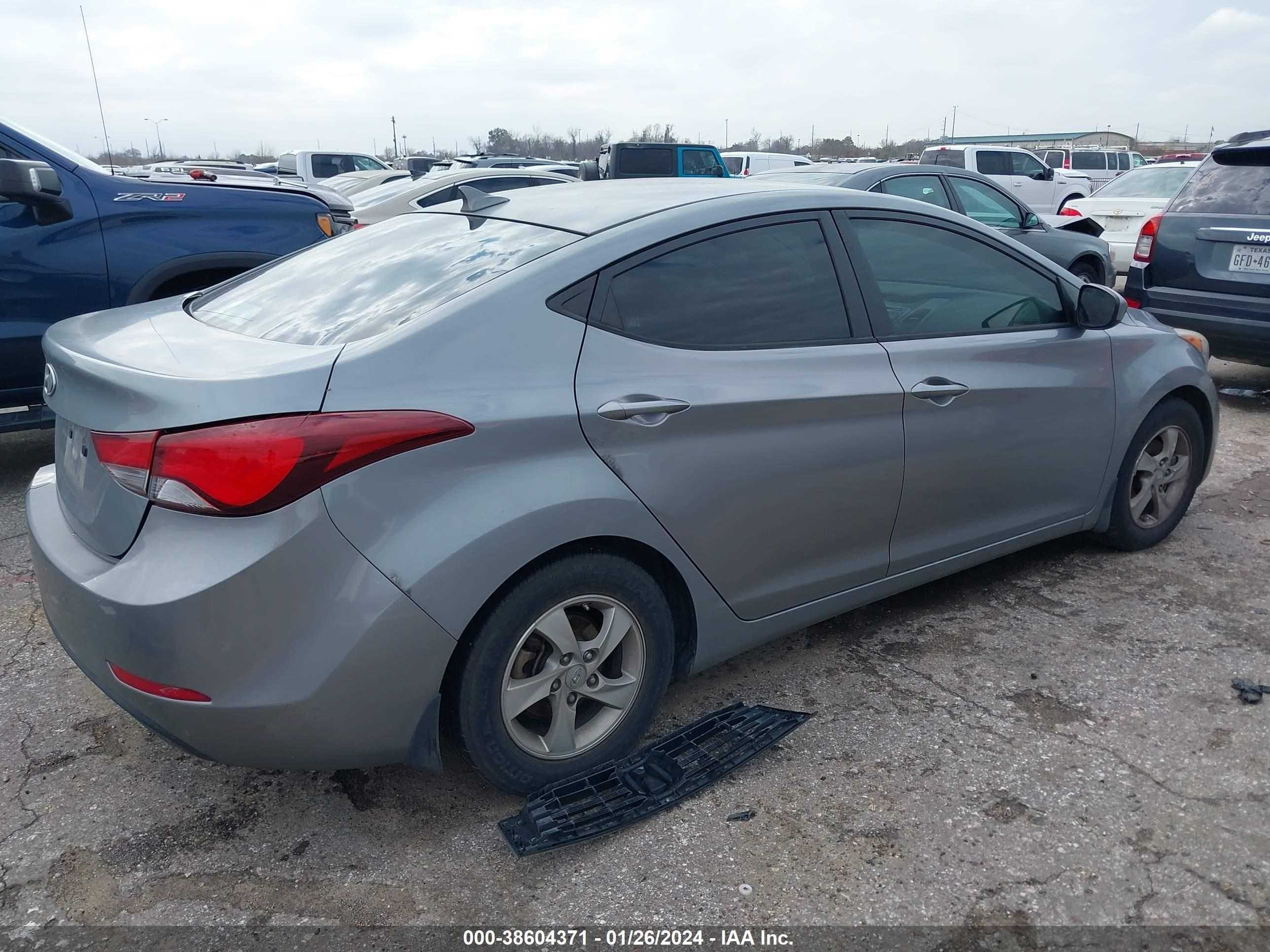 Photo 3 VIN: KMHDH4AE0EU206832 - HYUNDAI ELANTRA 