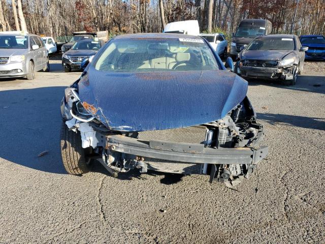 Photo 4 VIN: KMHDH4AE0FU223633 - HYUNDAI ELANTRA SE 