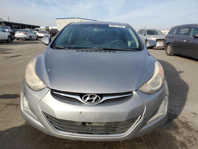 Photo 4 VIN: KMHDH4AE0FU224328 - HYUNDAI ELANTRA 