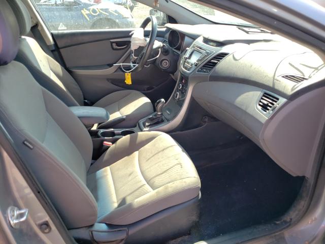 Photo 4 VIN: KMHDH4AE0FU224443 - HYUNDAI ELANTRA SE 