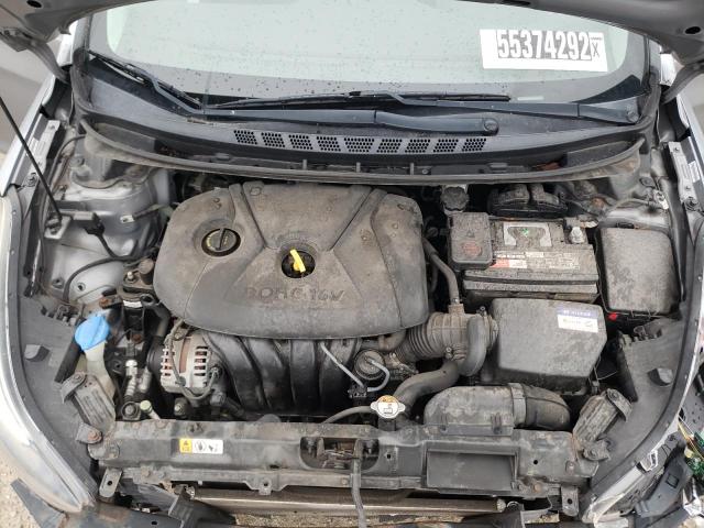 Photo 6 VIN: KMHDH4AE0FU224717 - HYUNDAI ELANTRA SE 