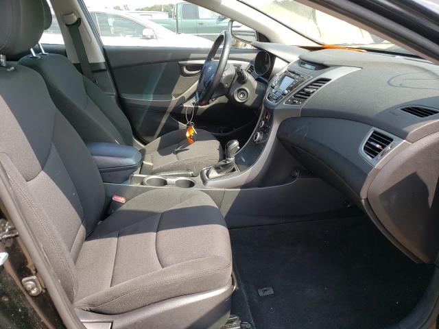 Photo 4 VIN: KMHDH4AE0FU229285 - HYUNDAI ELANTRA SE 