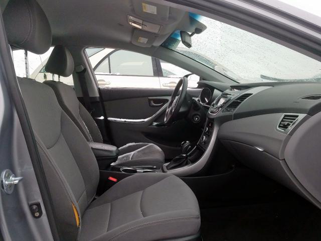 Photo 4 VIN: KMHDH4AE0FU250170 - HYUNDAI ELANTRA SE 