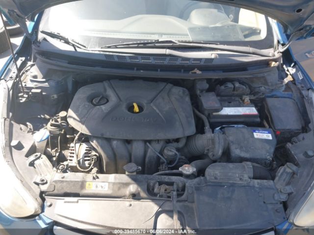 Photo 9 VIN: KMHDH4AE0FU254123 - HYUNDAI ELANTRA 