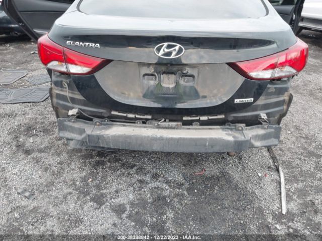 Photo 5 VIN: KMHDH4AE0FU261847 - HYUNDAI ELANTRA 