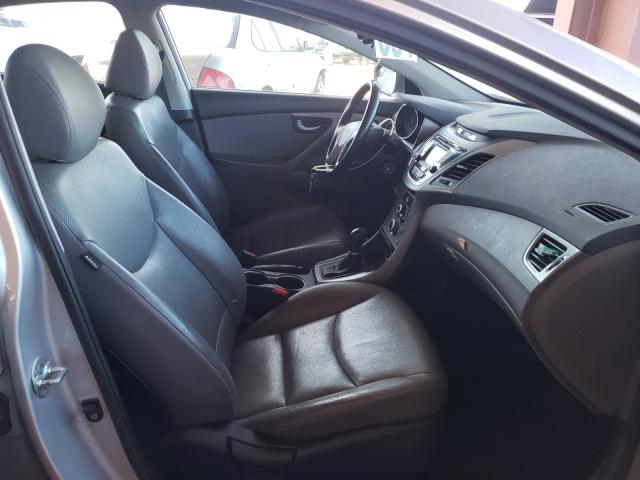 Photo 4 VIN: KMHDH4AE0FU284237 - HYUNDAI ELANTRA SE 