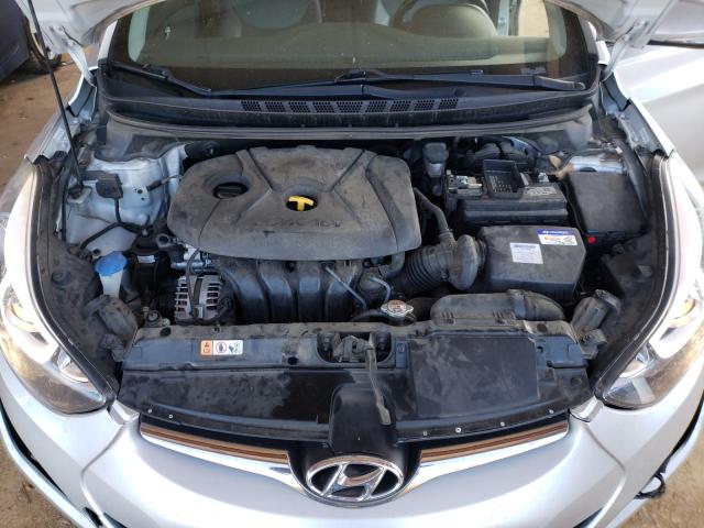 Photo 6 VIN: KMHDH4AE0FU284237 - HYUNDAI ELANTRA SE 