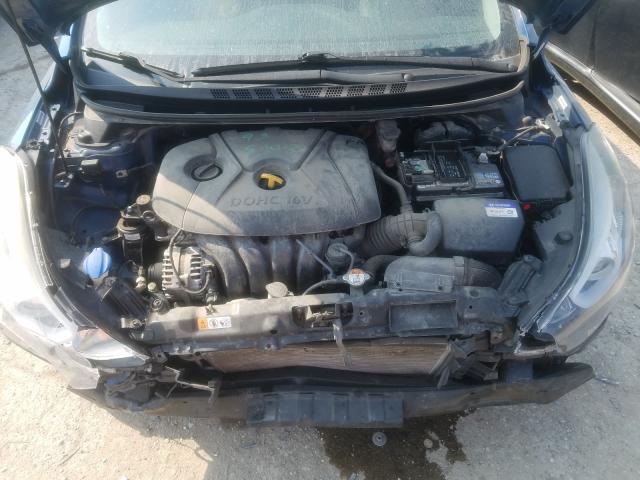 Photo 6 VIN: KMHDH4AE0FU322078 - HYUNDAI ELANTRA SE 