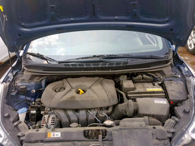 Photo 6 VIN: KMHDH4AE0FU333002 - HYUNDAI ELANTRA SE 