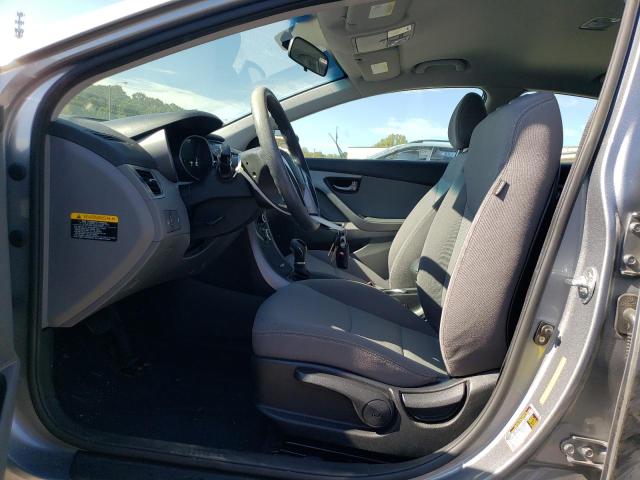 Photo 6 VIN: KMHDH4AE0FU358692 - HYUNDAI ELANTRA SE 