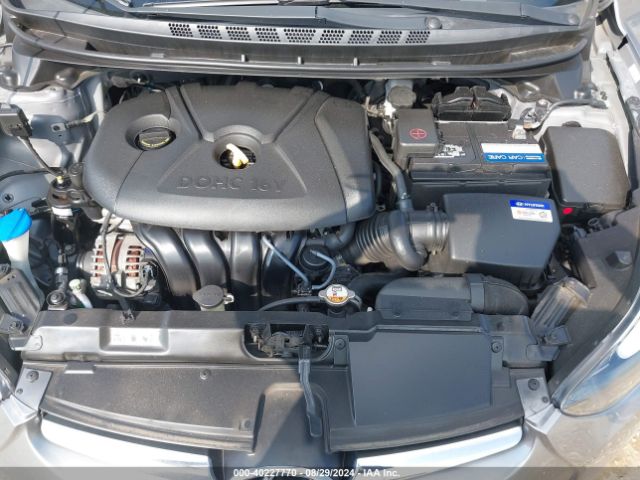 Photo 9 VIN: KMHDH4AE0FU359325 - HYUNDAI ELANTRA 