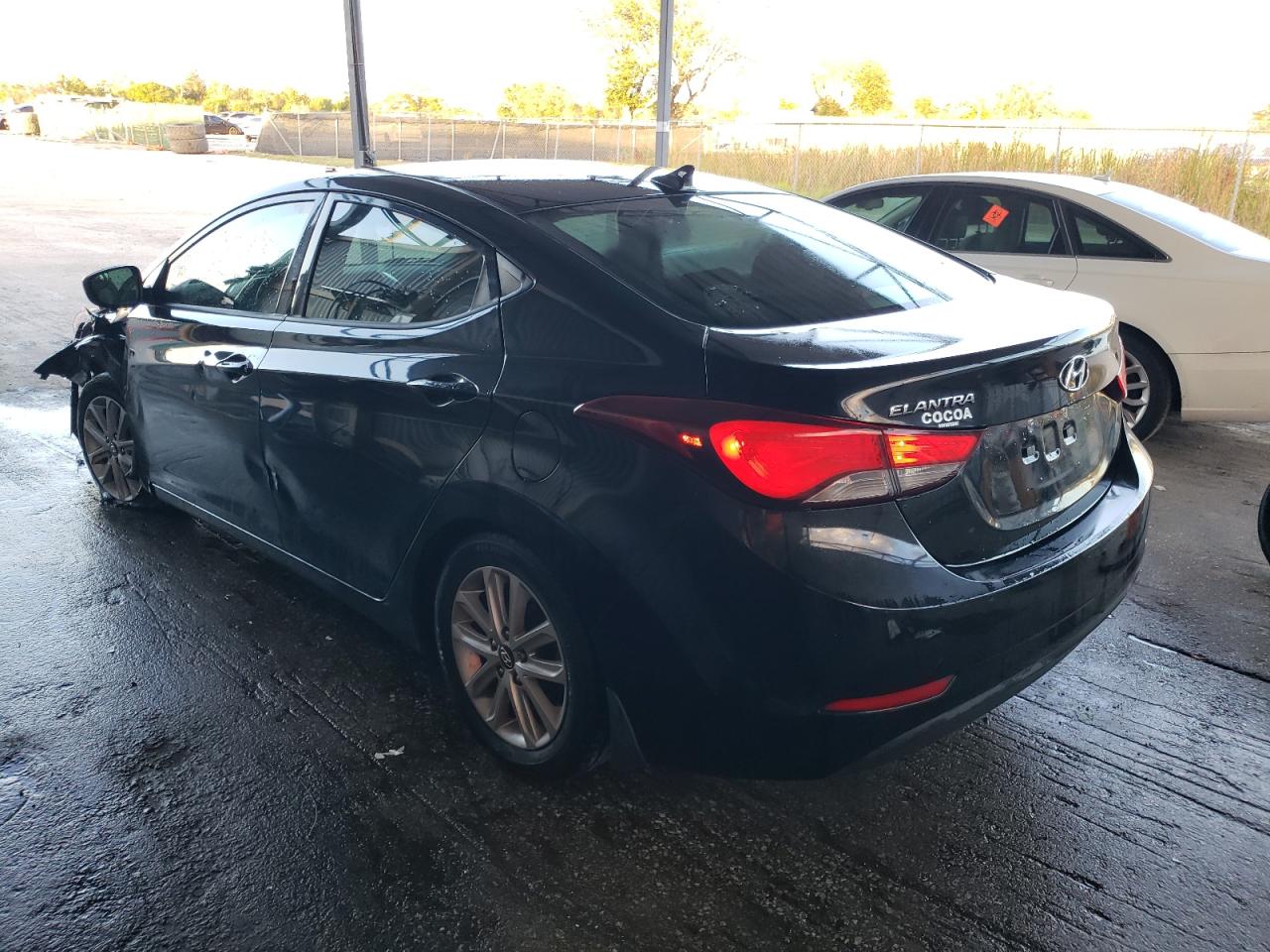 Photo 1 VIN: KMHDH4AE0FU379512 - HYUNDAI ELANTRA 