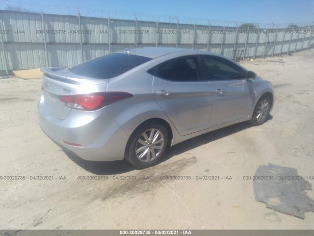 Photo 3 VIN: KMHDH4AE0FU382622 - HYUNDAI ELANTRA 