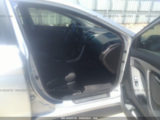 Photo 4 VIN: KMHDH4AE0FU382622 - HYUNDAI ELANTRA 