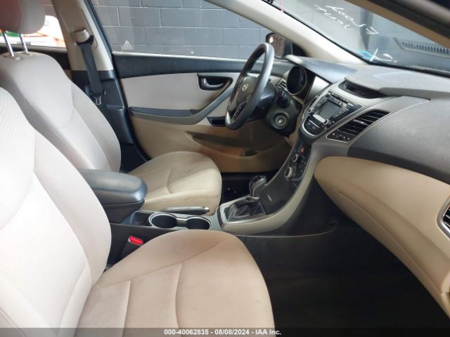 Photo 4 VIN: KMHDH4AE0FU415456 - HYUNDAI ELANTRA 