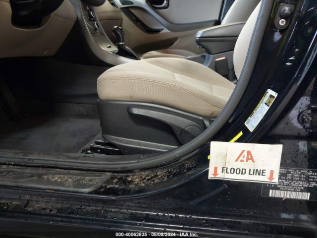 Photo 5 VIN: KMHDH4AE0FU415456 - HYUNDAI ELANTRA 