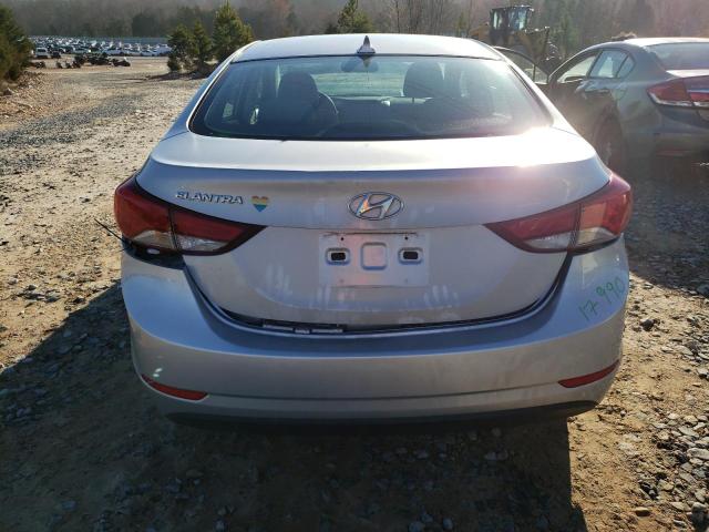 Photo 5 VIN: KMHDH4AE0FU425355 - HYUNDAI ELANTRA SE 